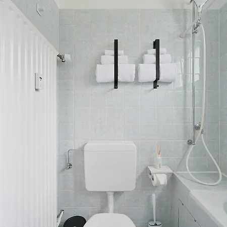 Apartmán Beautiful And Stylish 1-bedroom With Kitchen And King Size Bed