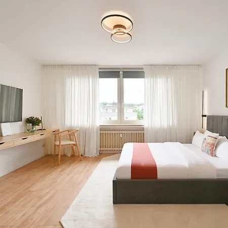 Beautiful And Stylish 1-bedroom With Kitchen And King Size Bed Apartmán Wuppertal