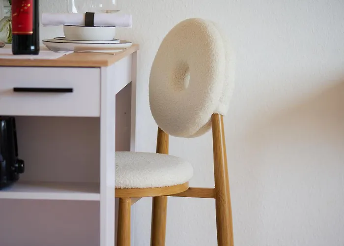 Beautiful And Stylish 1-bedroom With Kitchen And King Size Bed Apartament